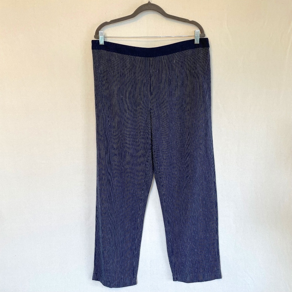 CHICO’S Sz 2.5 US 14 Linen Blend Pull On Flat Front Pants Navy White Thin Stripe